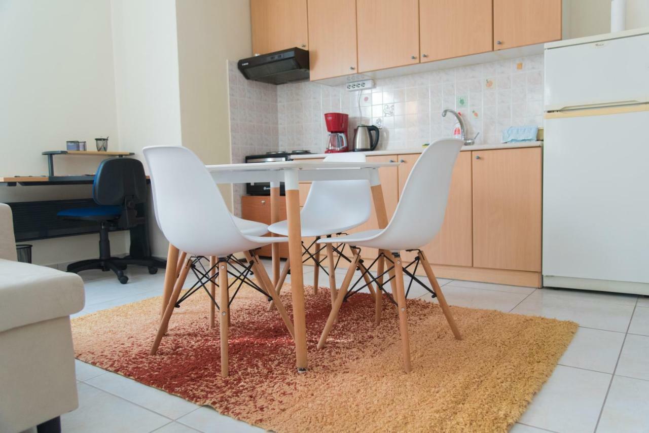 Modern And Quiet Few Minutes From The City Center Солун Екстериор снимка